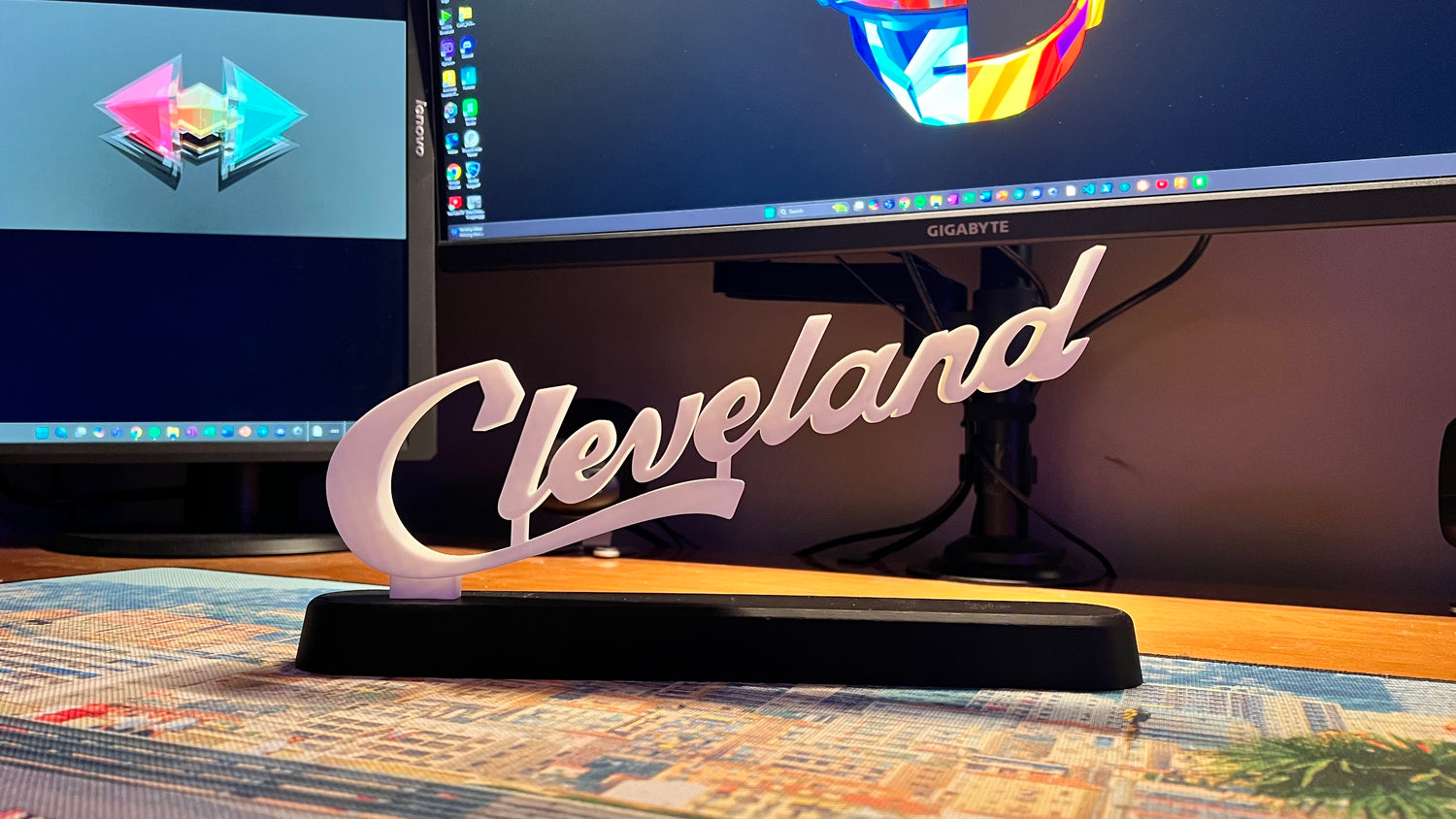 DESKTOK DECOR